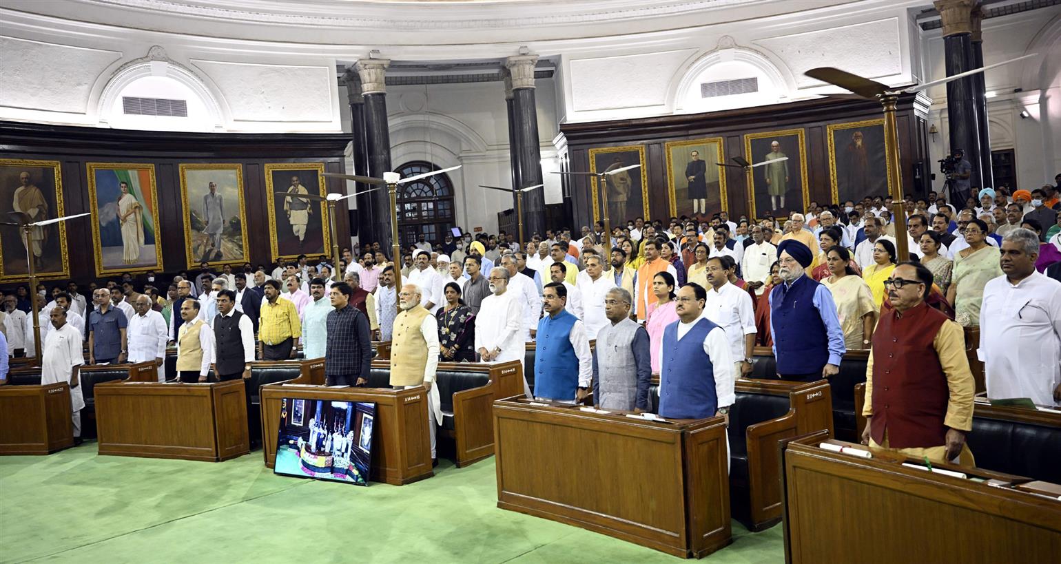 PM attends the farewell function for the outgoing President, Shri Ram Nath Kovind, in Central Hall, Parliament House, in New Delh