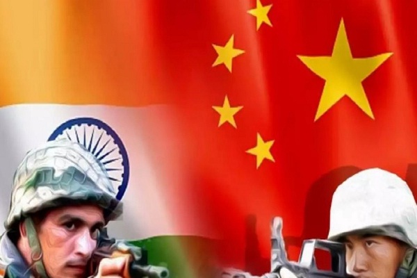 जम्मू-कश्मीर अंतर्राष्ट्रीय सीमा पर भारत विरोधियों की नापाक हरकतें,पुलिस को मिला हथियारों का जखीरा