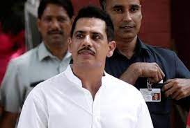 मनी लॉन्ड्रिंग केस में रॉबर्ट वाड्रा और उनकी मां की मुसीबत बढ़ी, हाईकोर्ट ने खारिज की याचिका