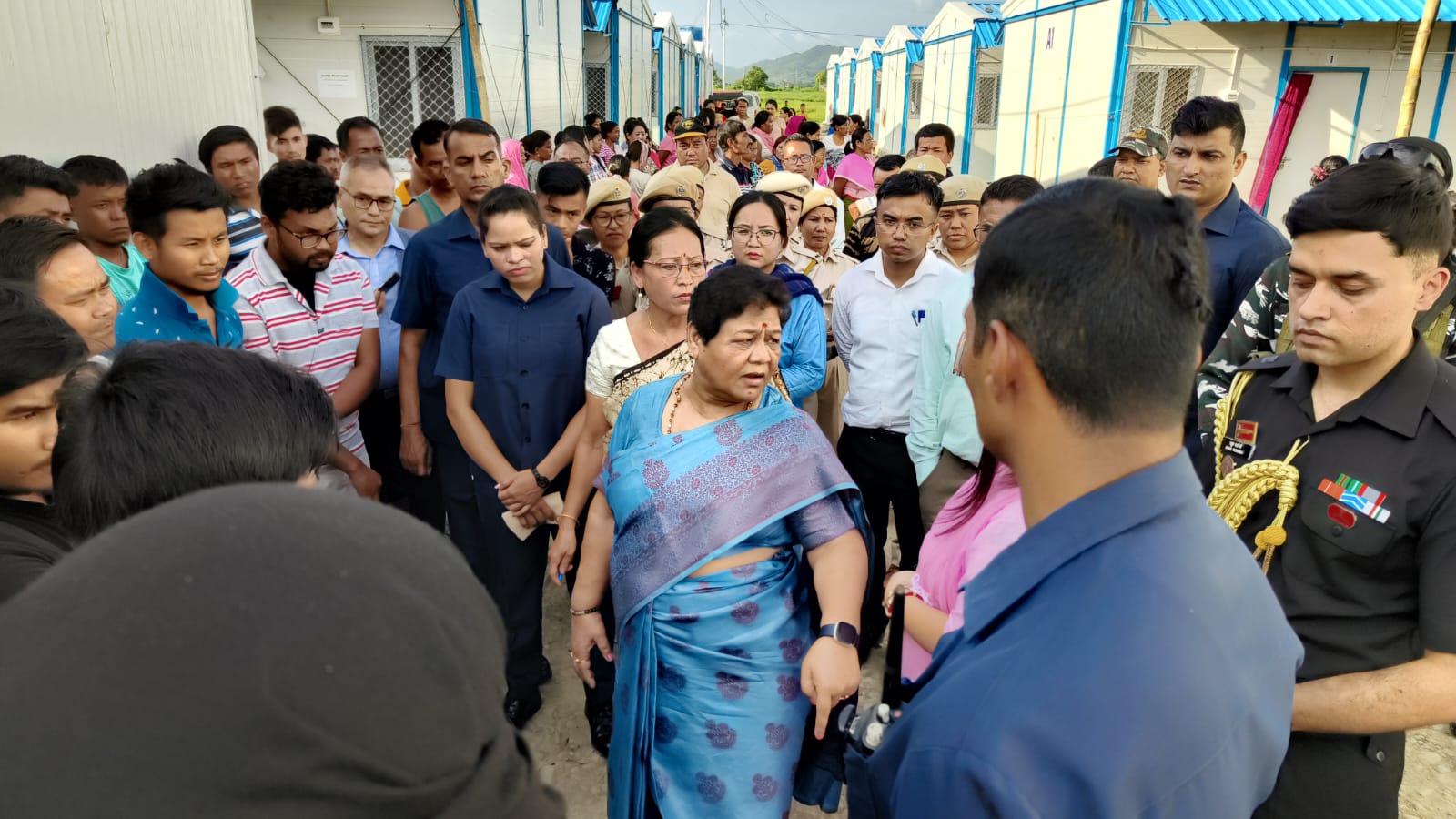 राज्यपाल अनुसुईया उइके से भारतीय रेड क्रॉस सोसाइटी के अध्यक्ष नरेंद्र निंगोम ने की मुलाकात