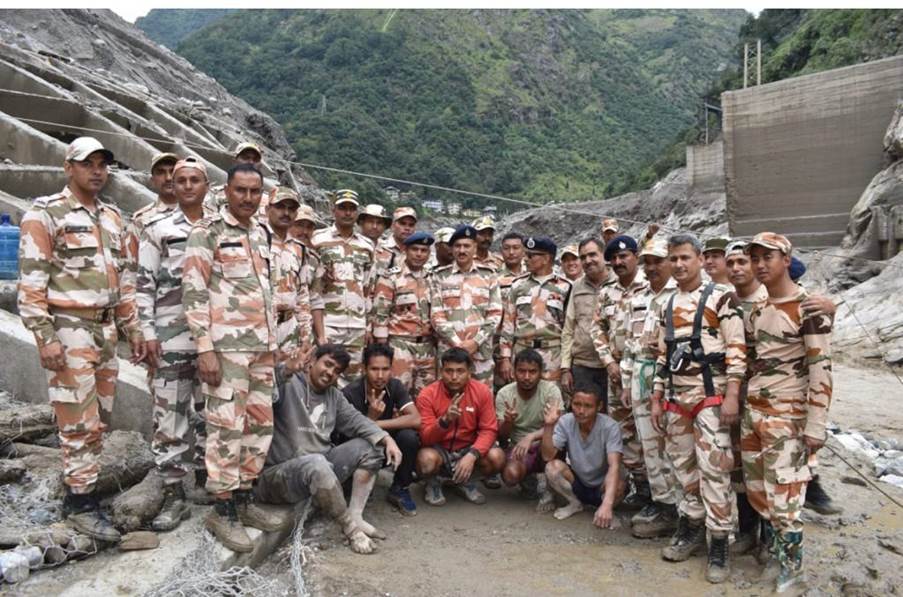 गृह राज्य मंत्री अजय कुमार मिश्रा ने अपने सिक्किम दौरे के दूसरे दिन सिक्किम के मुख्यमंत्री प्रेम सिंह तमांग के साथ की उच्चस्तरीय बैठक