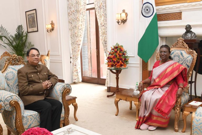 ICFAI University Sikkim Vice Chancellor Dr. Jagannath Patnaik meets President Draupadi Murmu
