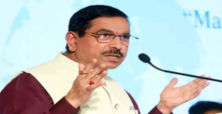 The last session of the seventeenth Lok Sabha will run from 31 January to 9 February: Pralhad Joshi