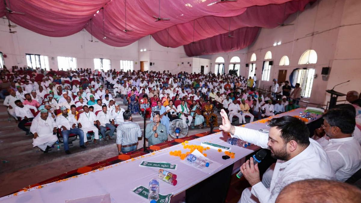 बिहार में मुफ्त बिजली का वादा: तेजस्वी यादव का योजना और RJD की राजनीतिक रणनीति