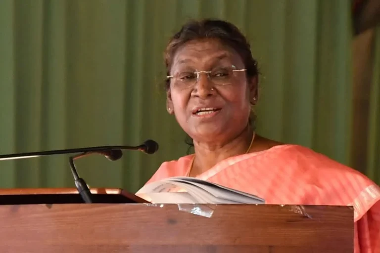 जम्मू-कश्मीर आतंकी हमले के बाद राष्ट्रपति मुर्मू का असम दौरा स्थगित