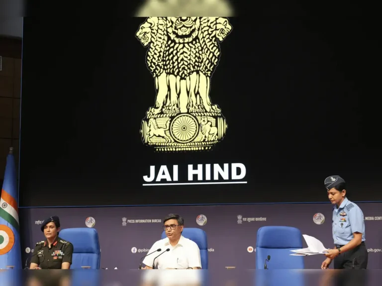 MEA ने दी जानकारी: पाकिस्तान ने रिहायशी इलाकों पर किया हमला, भारत ने 26 ठिकानों को किया ध्वस्त
