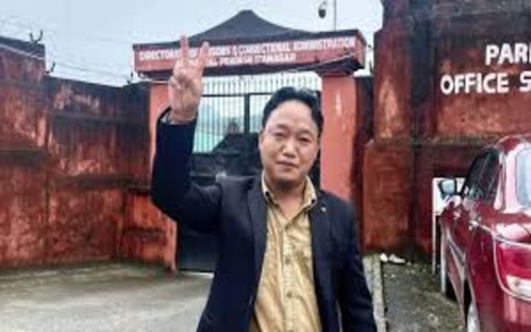 गुमिन मिजे मामला : हिरासत में यातना आरोपों पर असम सरकार ,पेमा खांडू