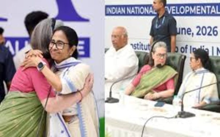 दिल्ली : टीएमसी डूबती नैया , ममता बनर्जी एवं सोनिया गांधी की मुलाकात