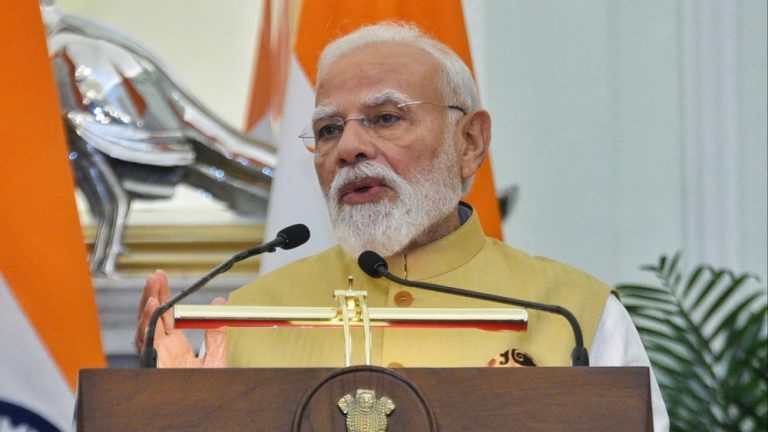 प्रधानमंत्री मोदी : राष्ट्र प्रथम सरकार ने राष्ट्रीय नायकों को उचित सम्मान दिया
